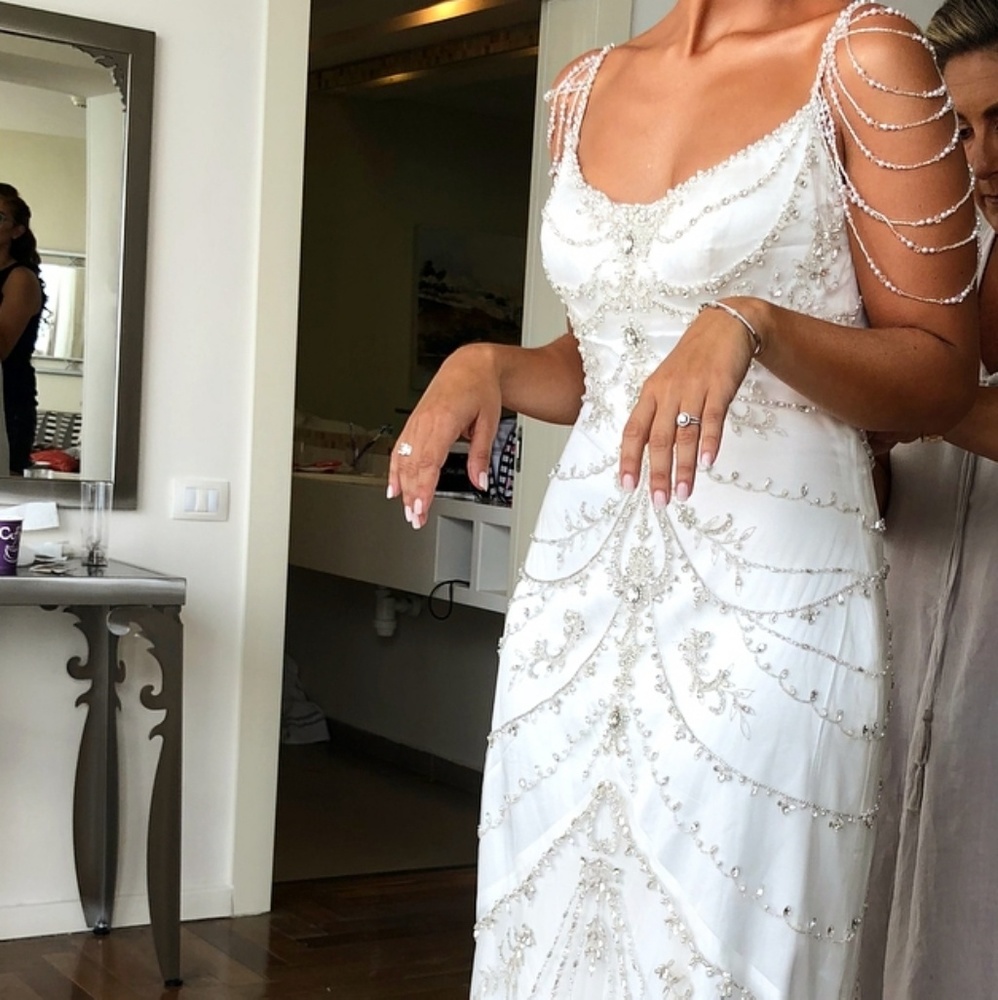 Wedding dress